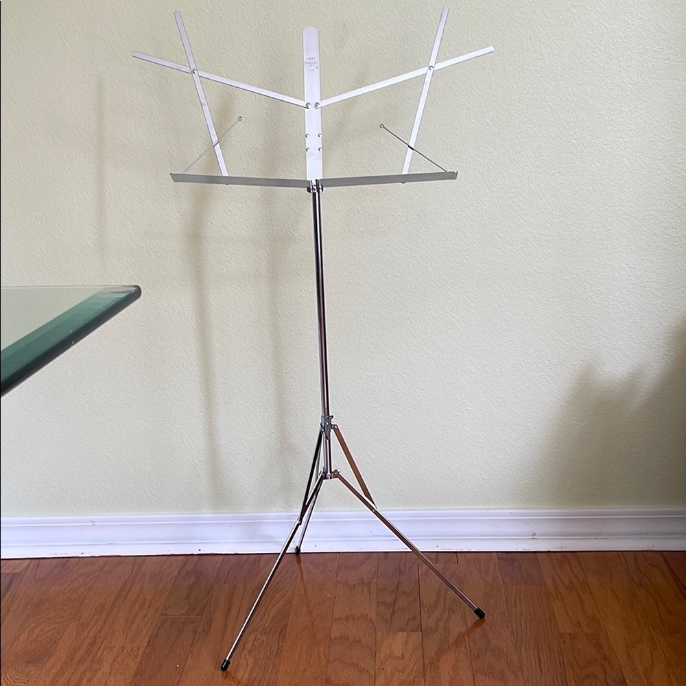 Hamilton Silver Music Accessory Stand Portable Adjustable